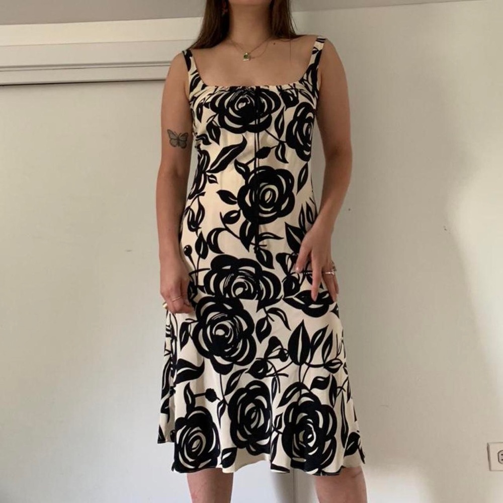 YTK 100% Silk Black Flower Printed Midi Dress Size 6. - Picture 3 of 12